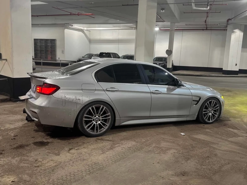BMW 335 * 335i xDrive * CARFAX * БЕЗ ПЪРВОНАЧАЛНА ВНОСКА, снимка 3 - Автомобили и джипове - 53215013