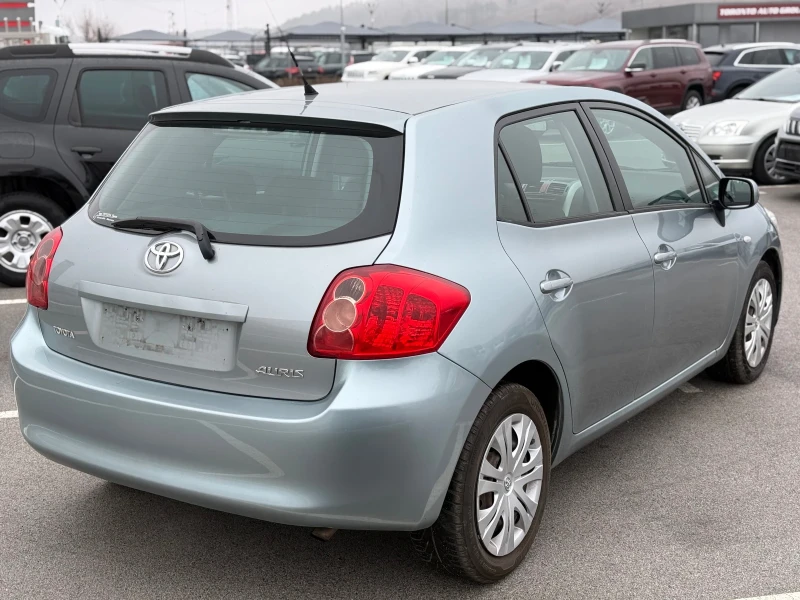 Toyota Auris 1.4d4D * 6 СКОРОСТИ * ТОП * ЛИЗИНГ* , снимка 6 - Автомобили и джипове - 53260324