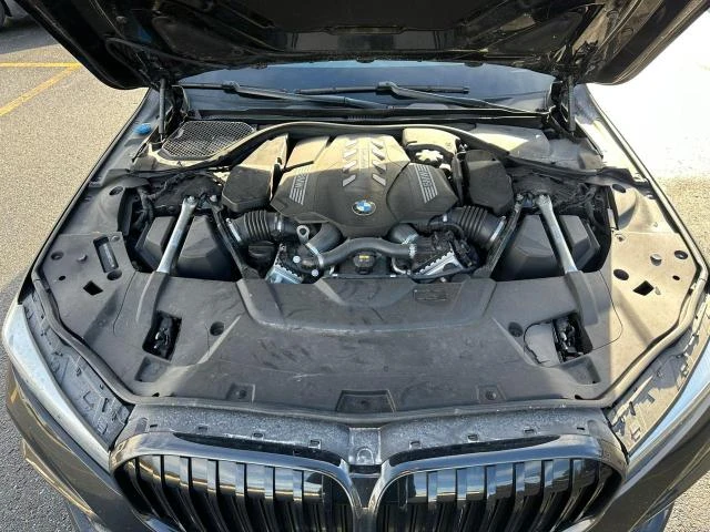 BMW 750 m-sport, снимка 7 - Автомобили и джипове - 48893174