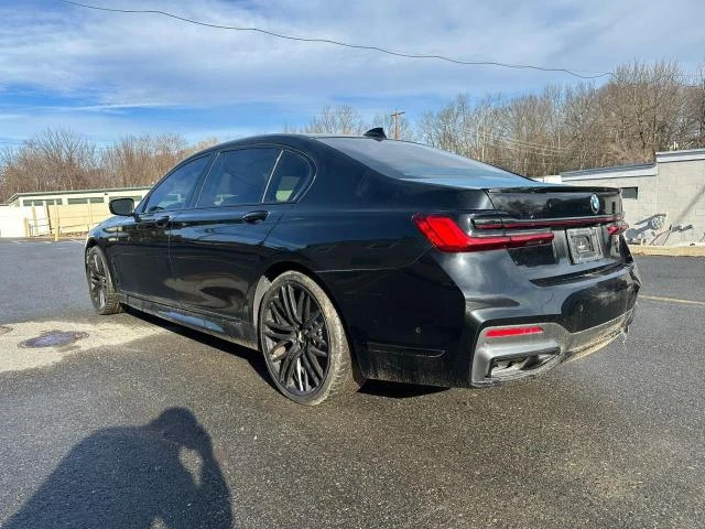 BMW 750 m-sport, снимка 2 - Автомобили и джипове - 48893174