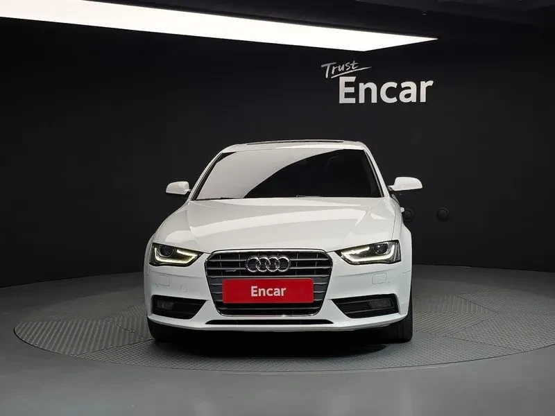 Audi A4 2.0 TDI Dynamic, снимка 3 - Автомобили и джипове - 53267603