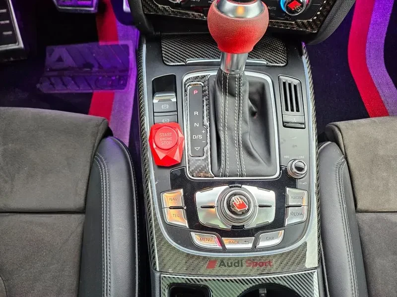 Audi A5 2.0 Quattro, снимка 15 - Автомобили и джипове - 54551476