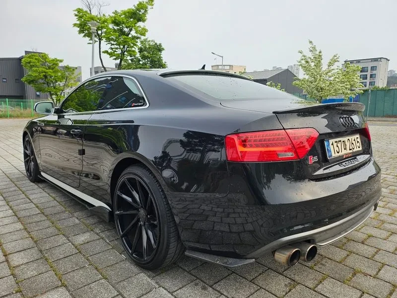 Audi A5 2.0 Quattro, снимка 7 - Автомобили и джипове - 54551476