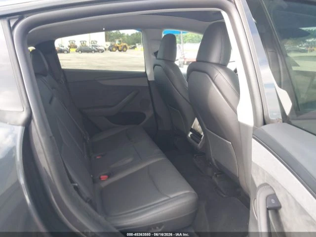Tesla Model Y Long Range* Dual Motor* ПОДГРЕВ* ОБДУХВАНЕ* ПАНОРА, снимка 8 - Автомобили и джипове - 55735514