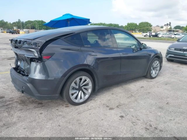 Tesla Model Y Long Range* Dual Motor* ПОДГРЕВ* ОБДУХВАНЕ* ПАНОРА, снимка 4 - Автомобили и джипове - 55735514