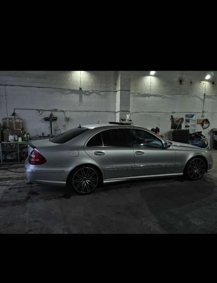 Mercedes-Benz E 320, снимка 5 - Автомобили и джипове - 56042688
