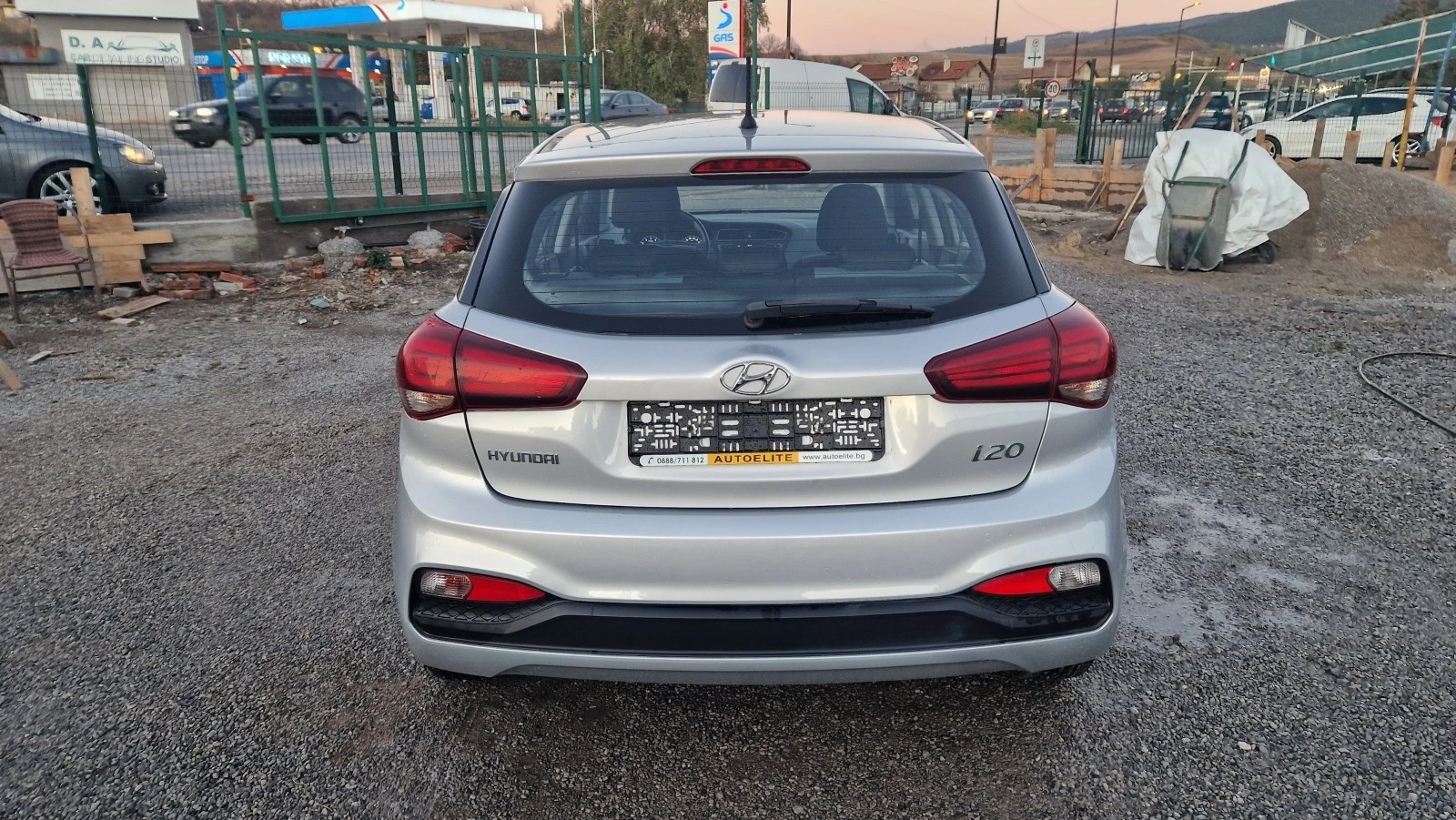 Hyundai I20 1.2i FACE-LIFT - изображение 8