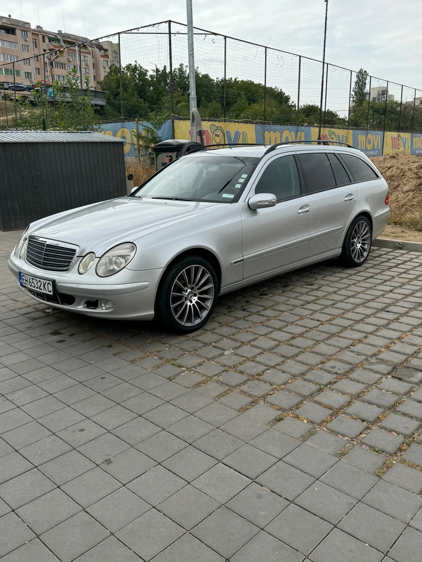 Mercedes-Benz E 220  - изображение 3