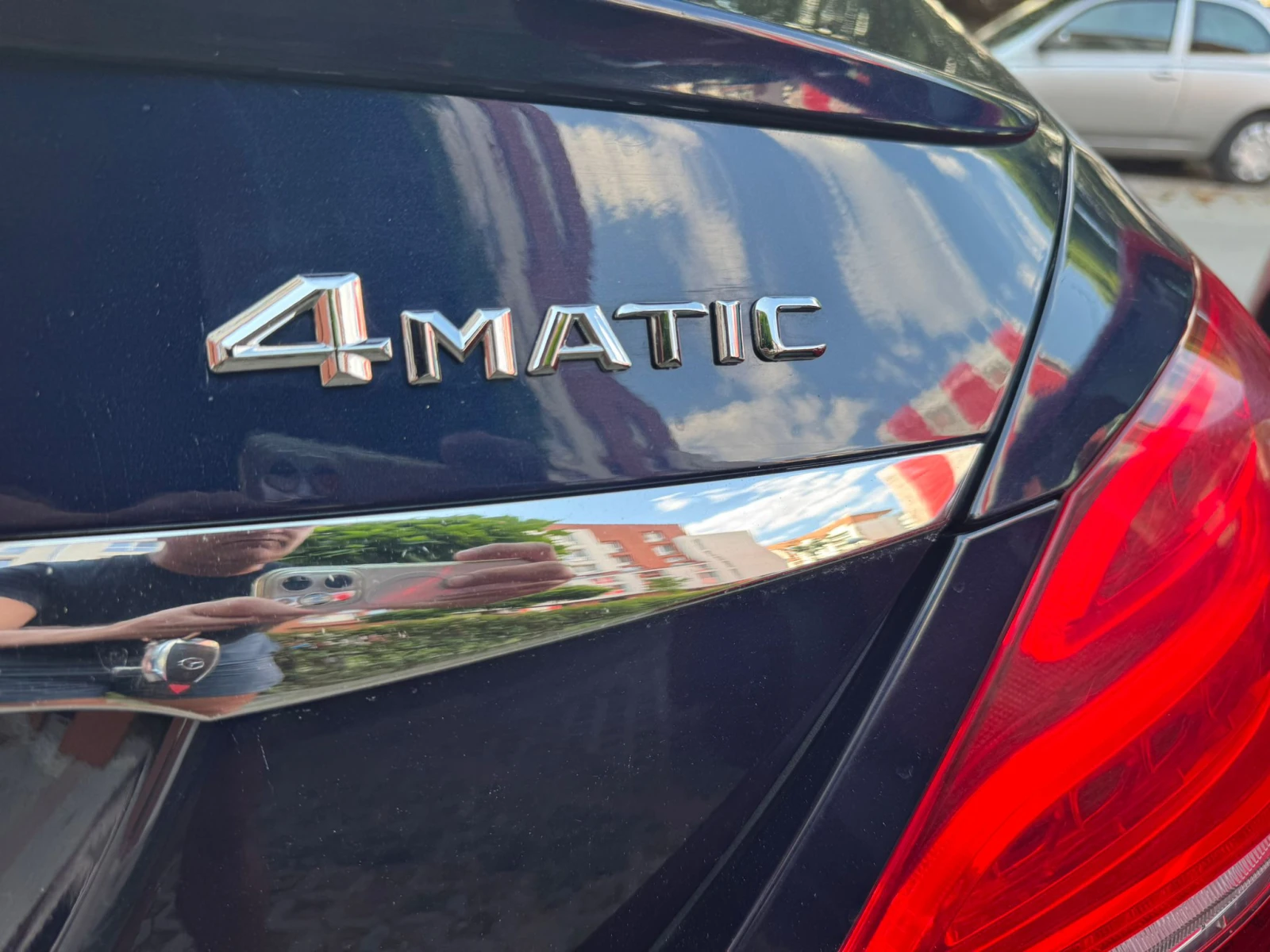 Mercedes-Benz C 300 L 4matik - изображение 9