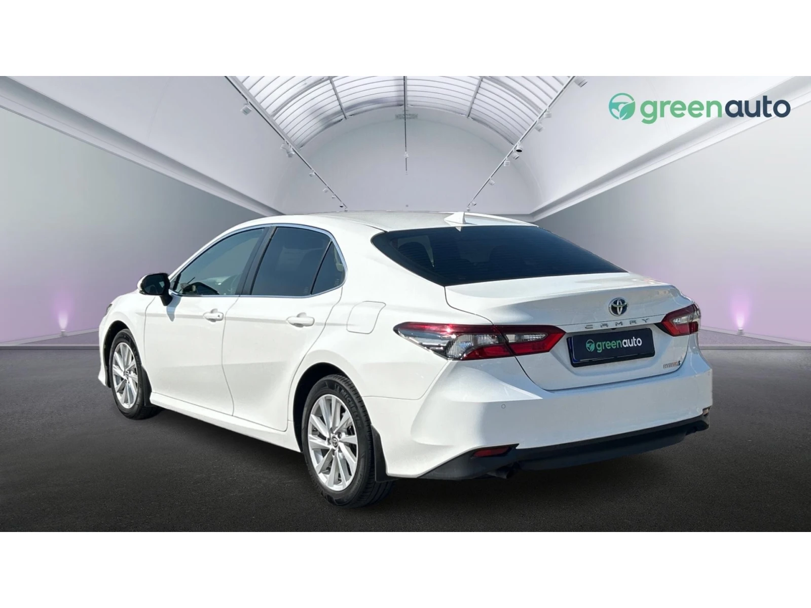 Toyota Camry 2.5 HSD, Месечна вноска от 665 лв. - изображение 2