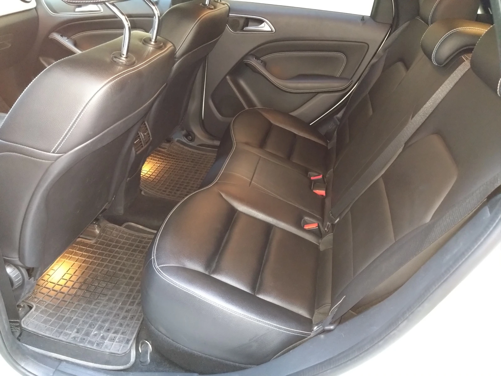 Mercedes-Benz B 250  - изображение 9