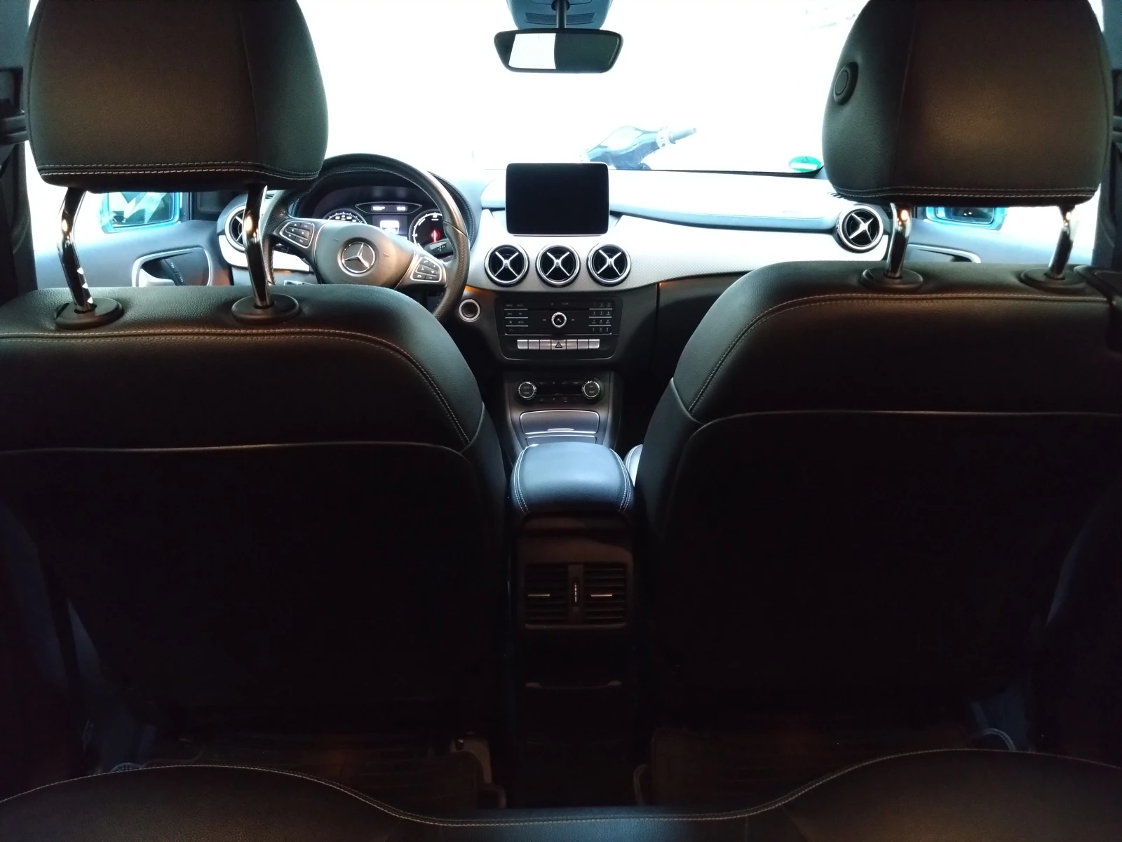 Mercedes-Benz B 250  - изображение 8