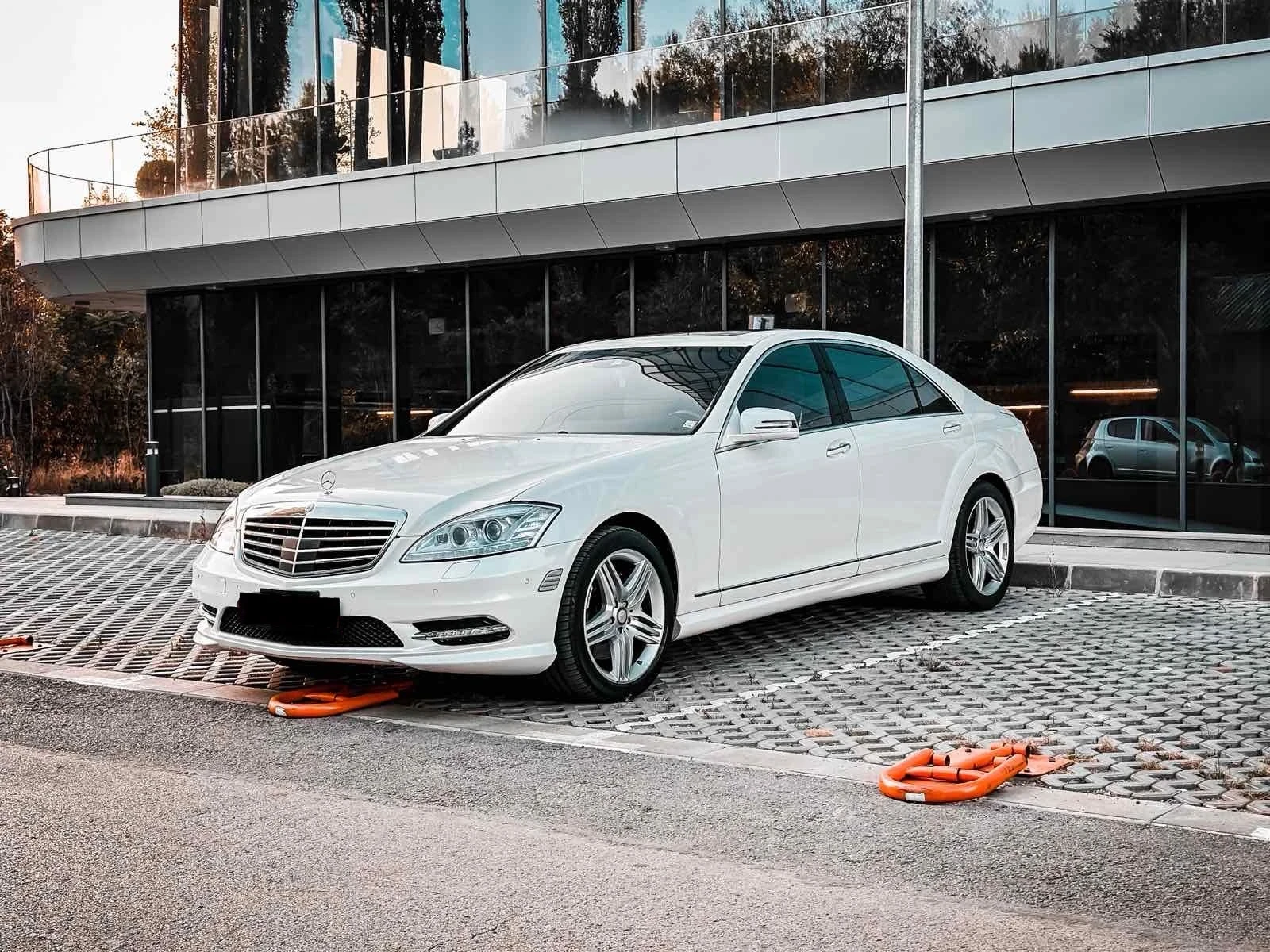Mercedes-Benz S 550 AMG - изображение 4