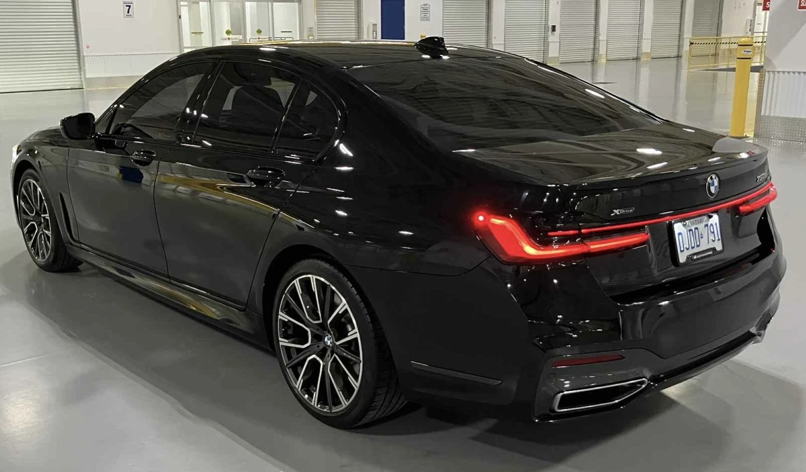 BMW 750 750I M-paket xDrive -Headup-Harman Kardon  - изображение 4