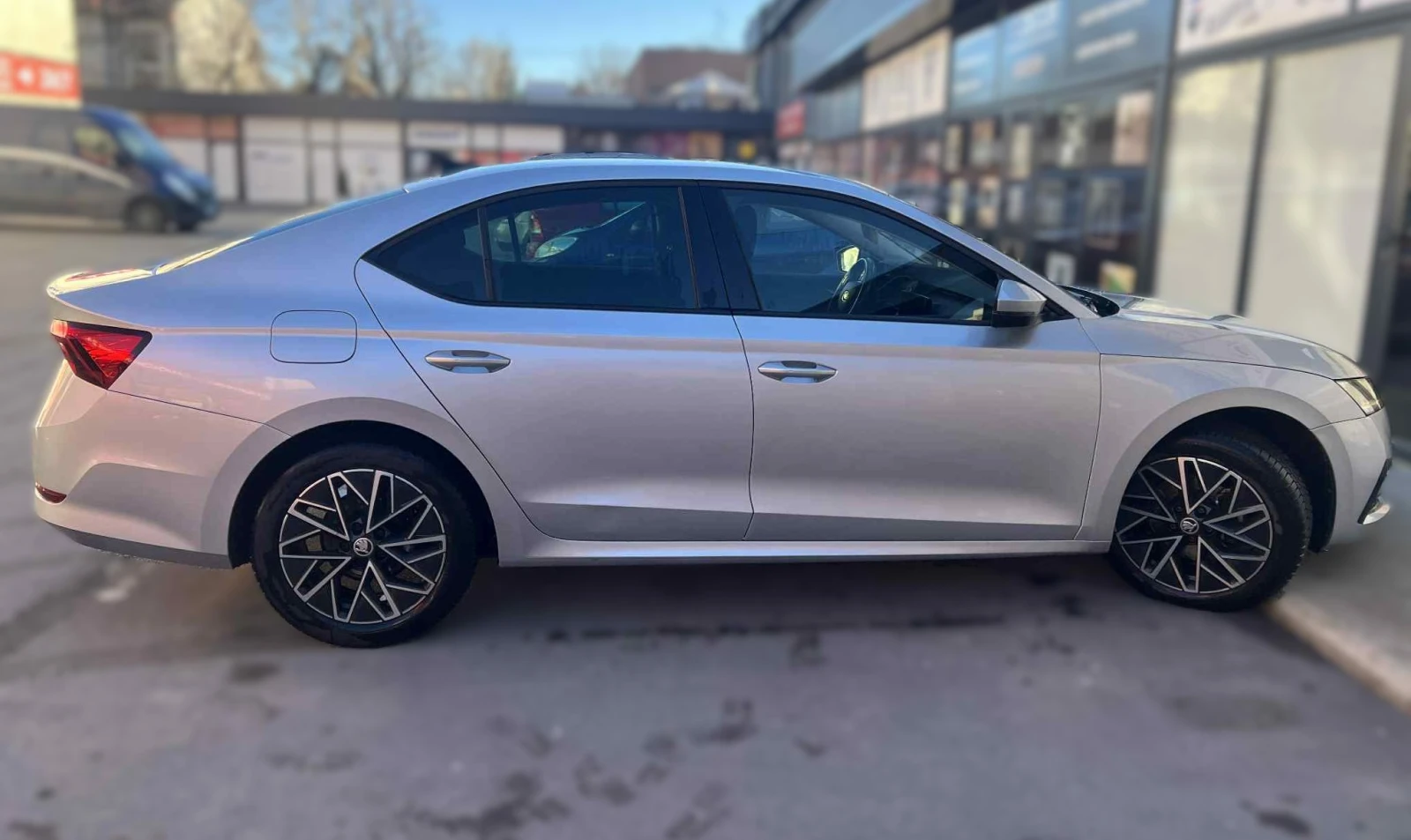 Skoda Octavia 2.0 TDI DSG - изображение 6