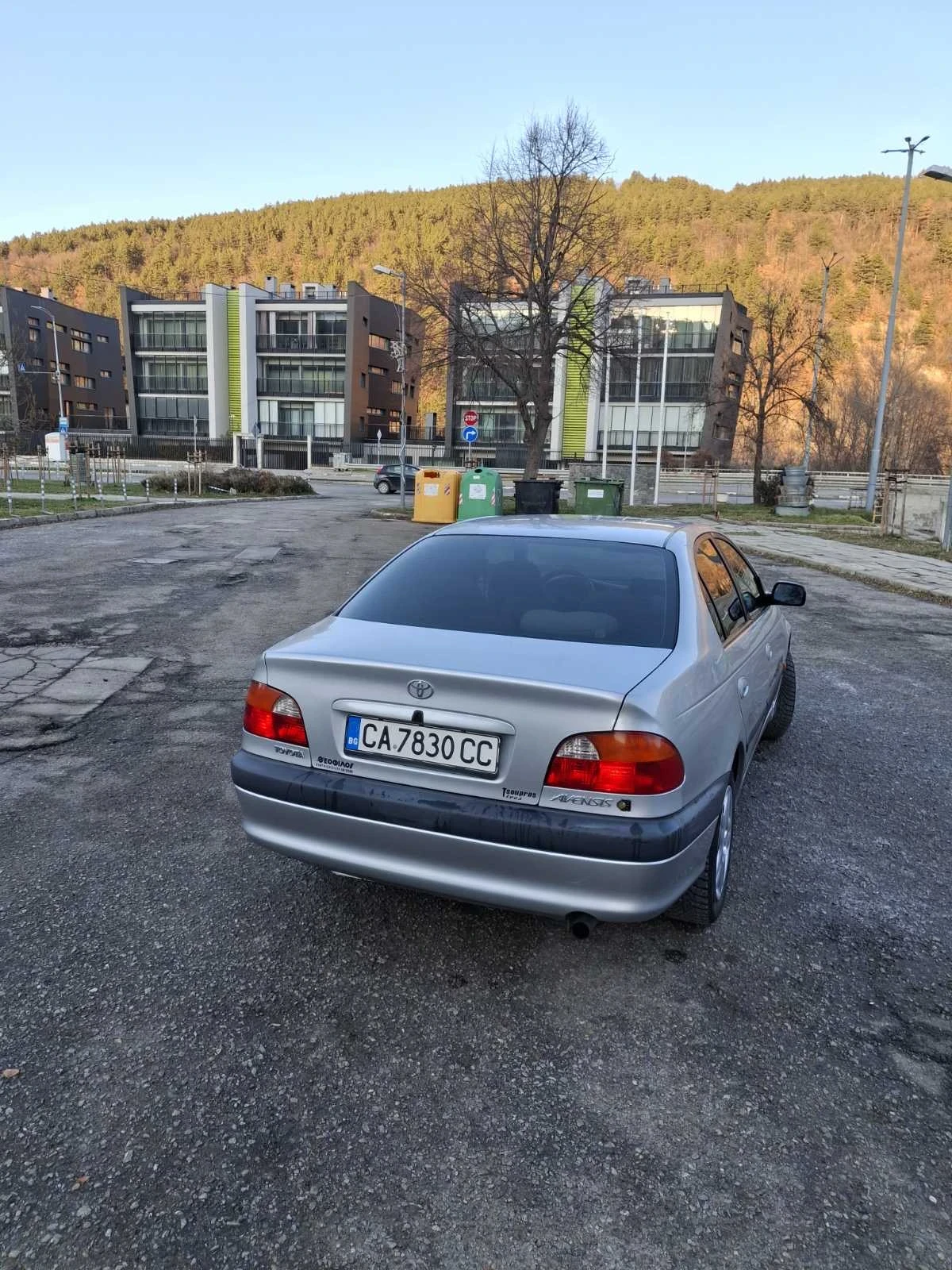 Toyota Avensis 1.6 * LPG* CarPlay  - изображение 3