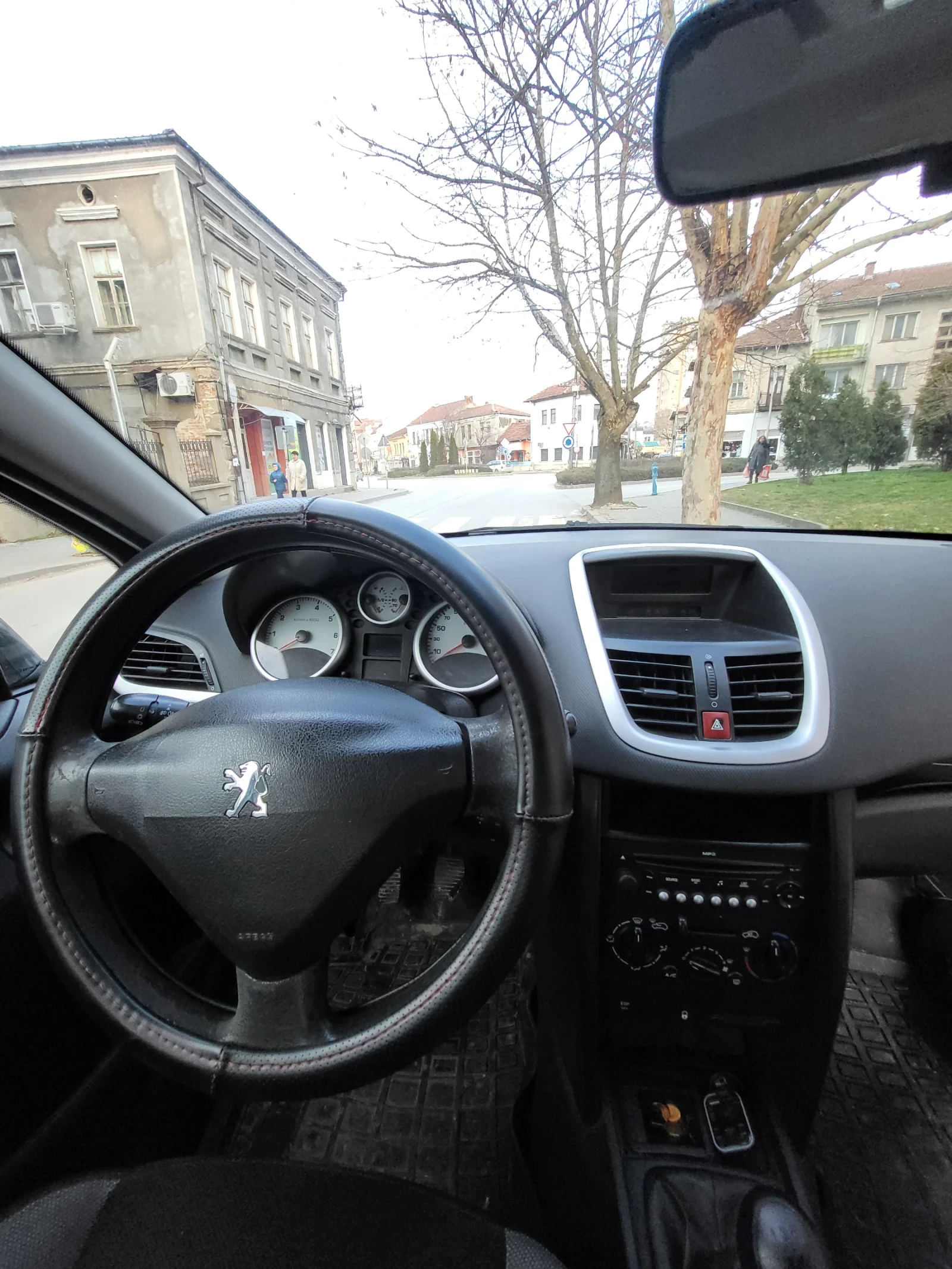 Peugeot 207 | Mobile.bg � ����������� 4