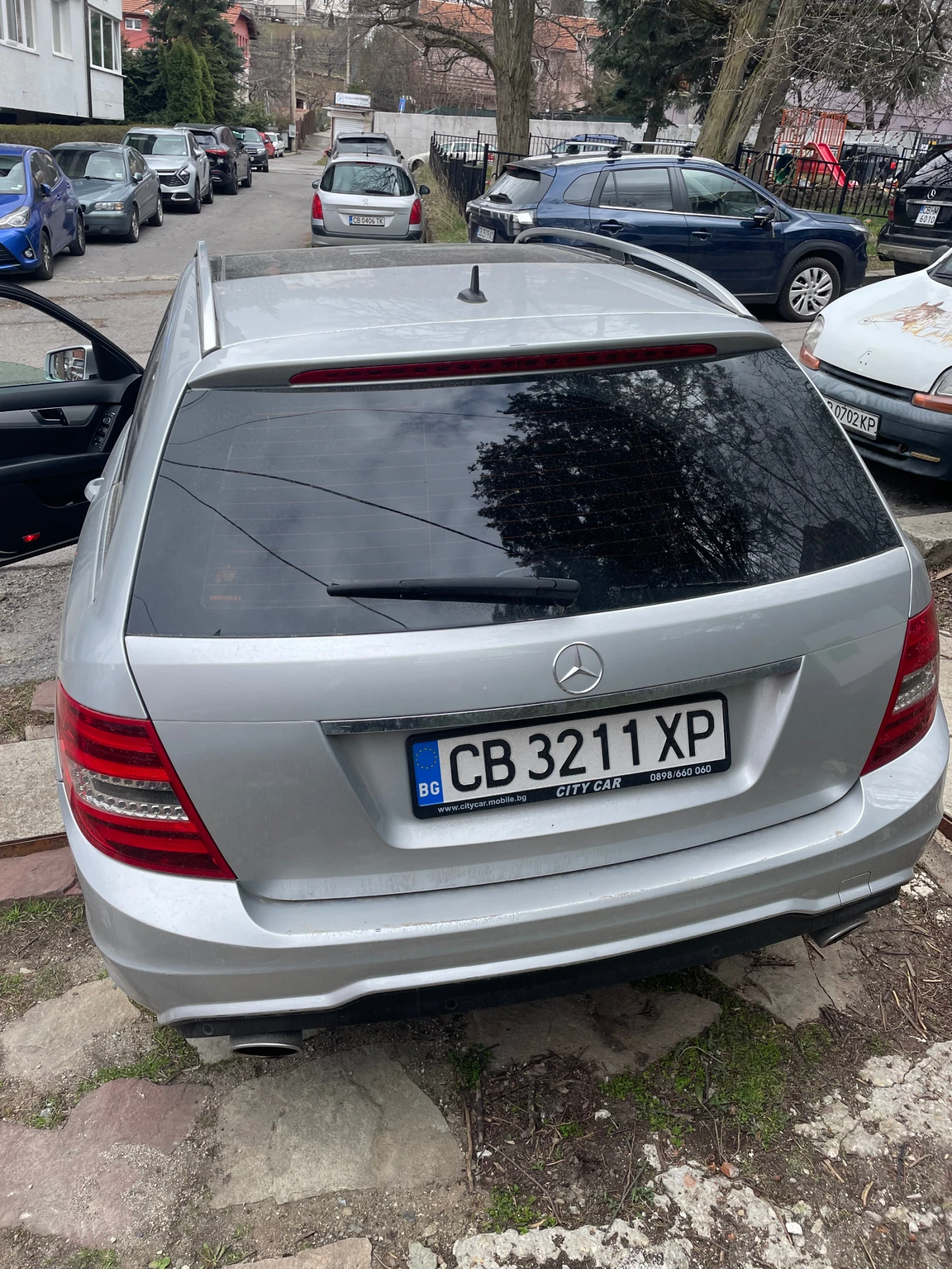Mercedes-Benz C 300, снимка 2 - Автомобили и джипове - 53965391