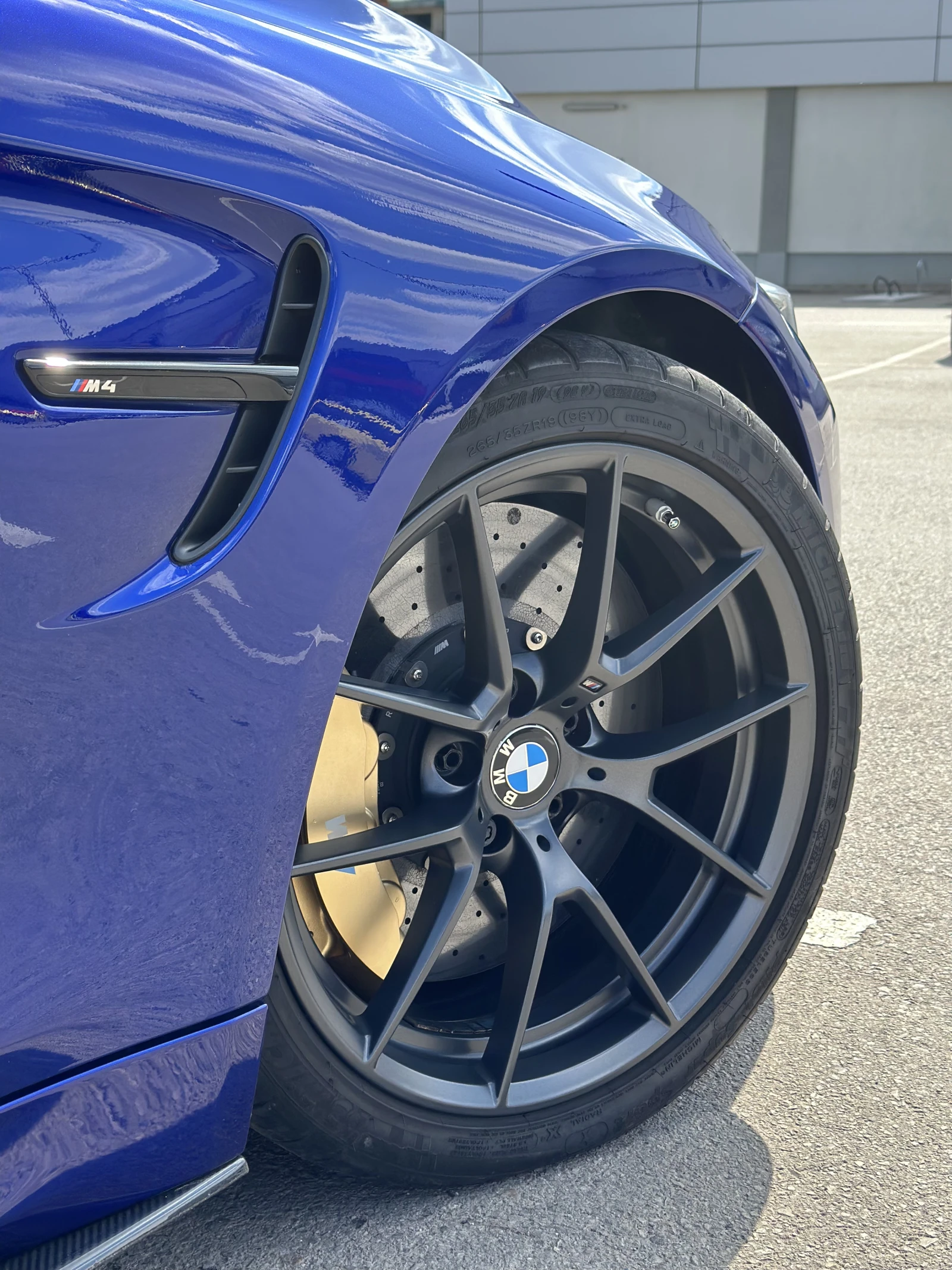 BMW M4 CS, снимка 3 - Автомобили и джипове - 53973546