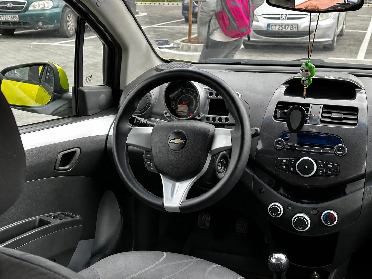 Chevrolet Spark 1.2 LT/BRC, снимка 8 - Автомобили и джипове - 54379976