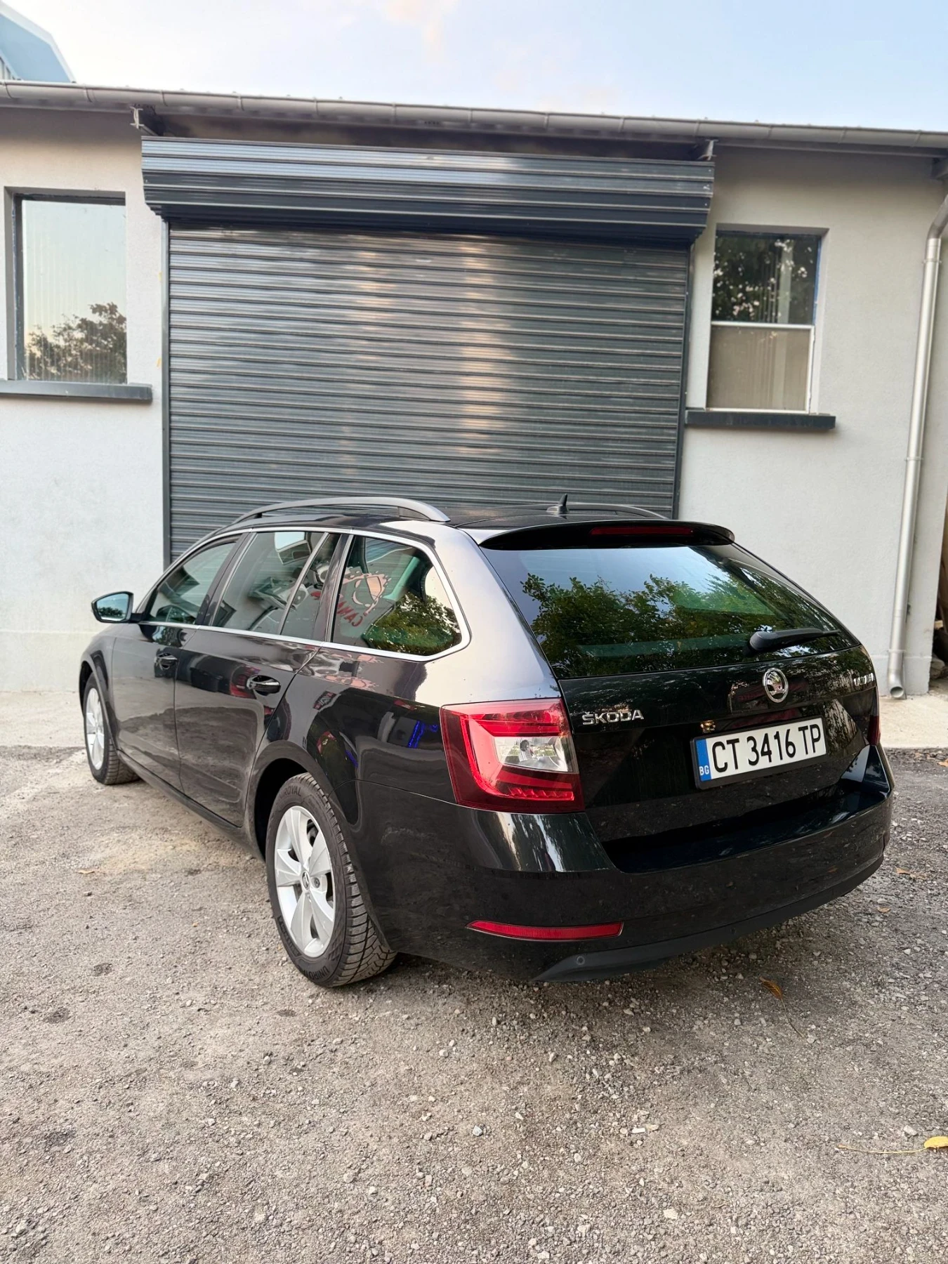 Skoda Octavia 2.0TDI 150hp Всички Екстри, снимка 3 - Автомобили и джипове - 55983392
