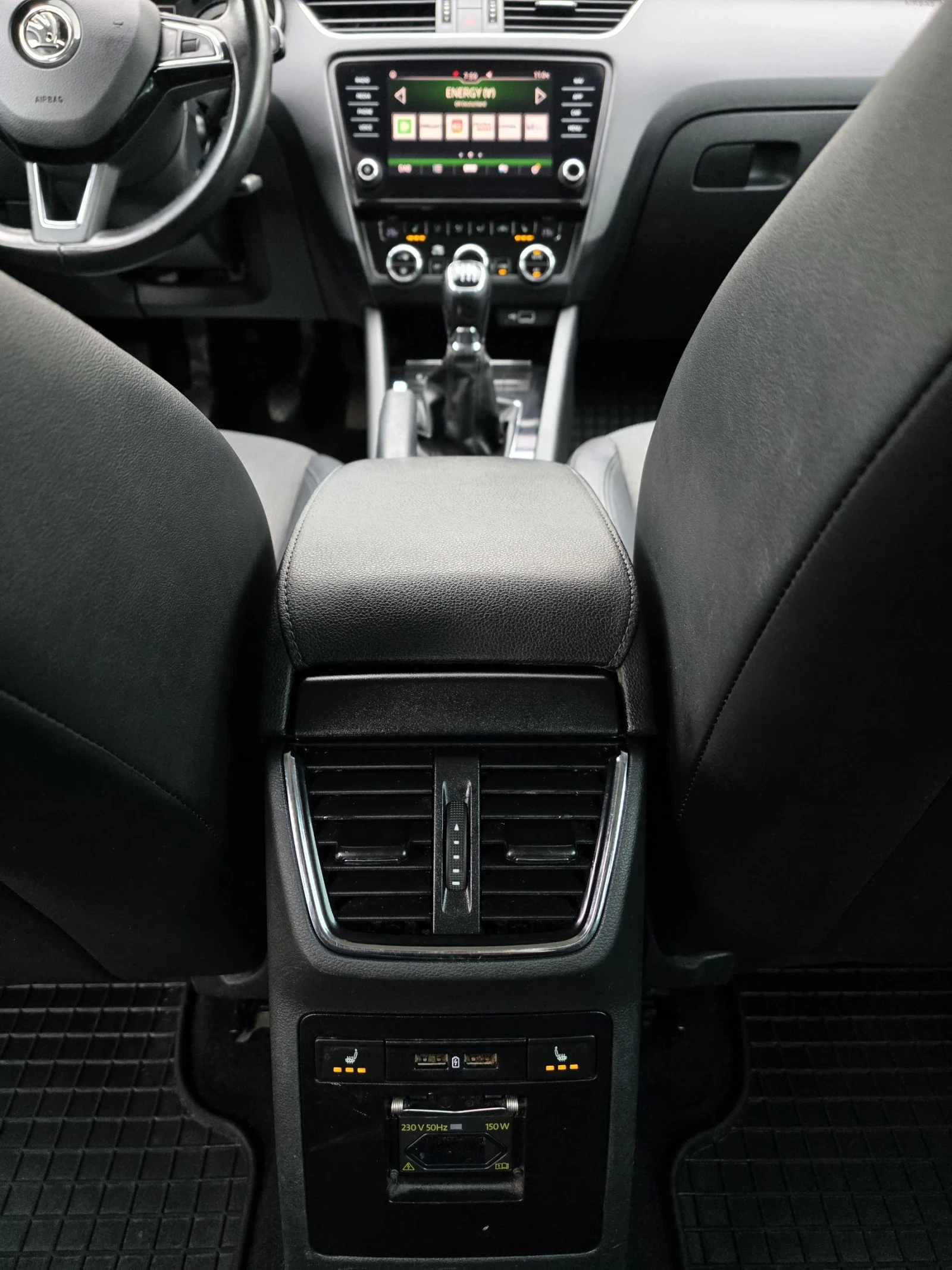 Skoda Octavia 2.0TDI, снимка 17 - Автомобили и джипове - 54416790