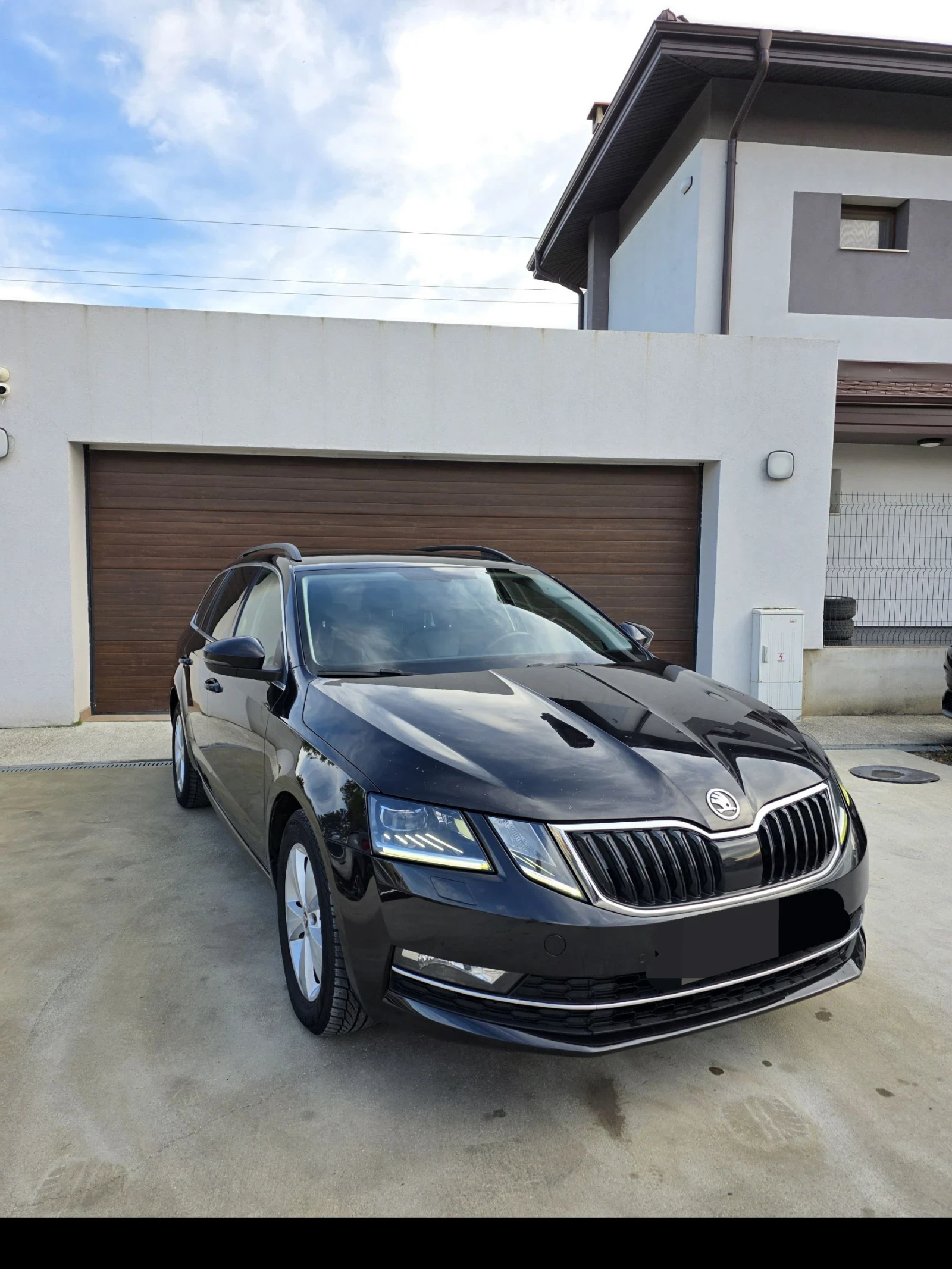 Skoda Octavia 2.0TDI, снимка 3 - Автомобили и джипове - 54416790