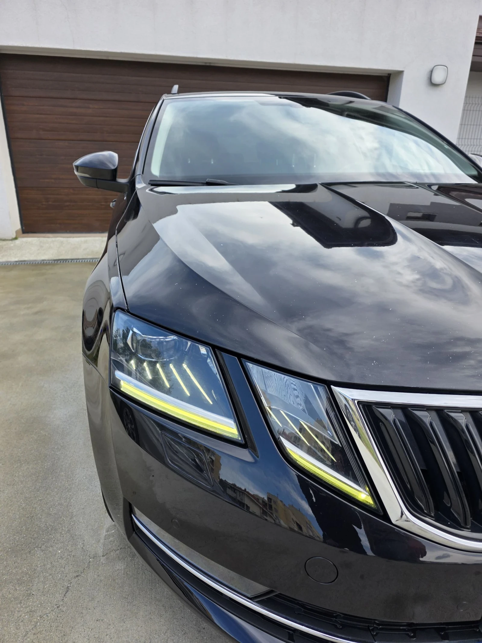 Skoda Octavia 2.0TDI, снимка 6 - Автомобили и джипове - 54416790