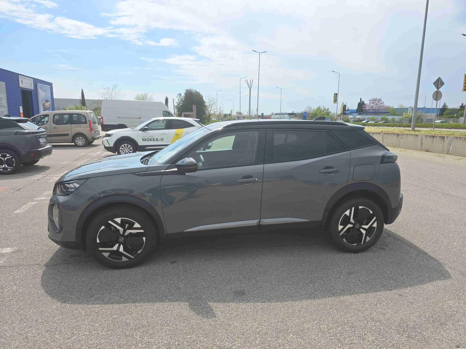 Peugeot 2008 2008 GT 1.5 BlueHDi 130 EAT8 EURO 6.4, снимка 4 - Автомобили и джипове - 54453824