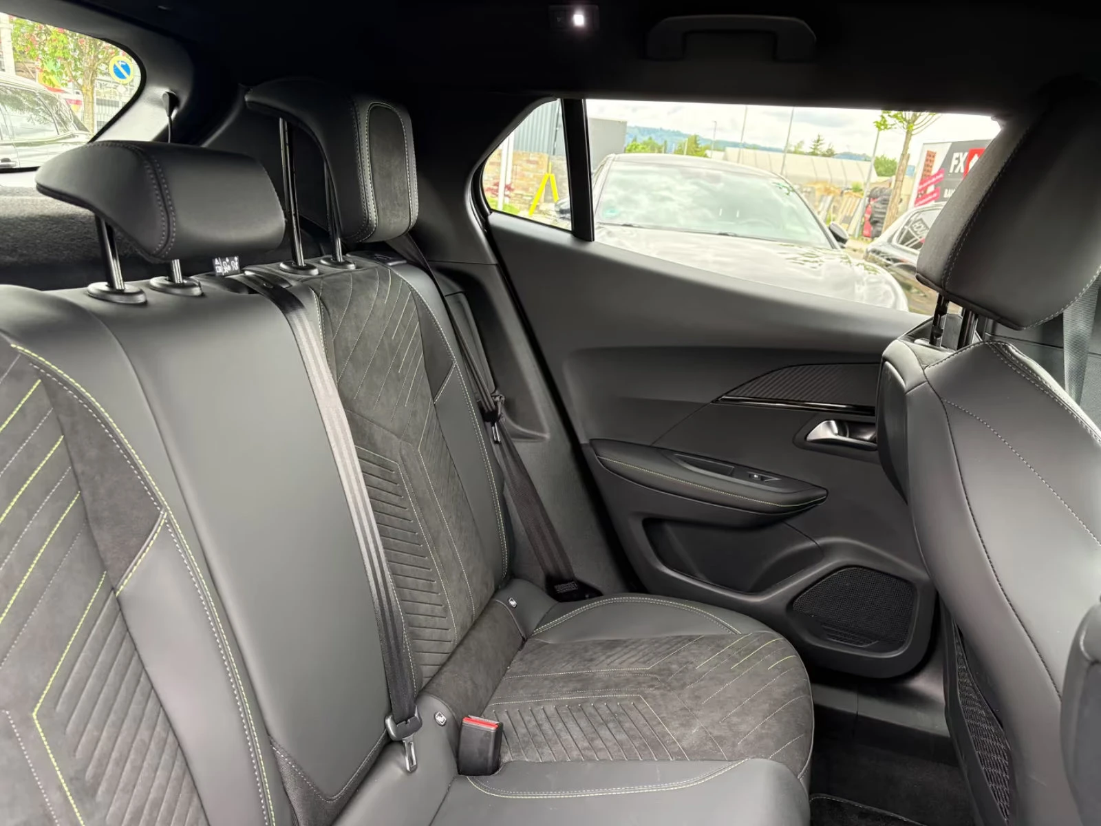Peugeot 2008 ELECTRO/156HP/GT/360/KLESS/NAVI/418z | Mobile.bg � ����������� 13