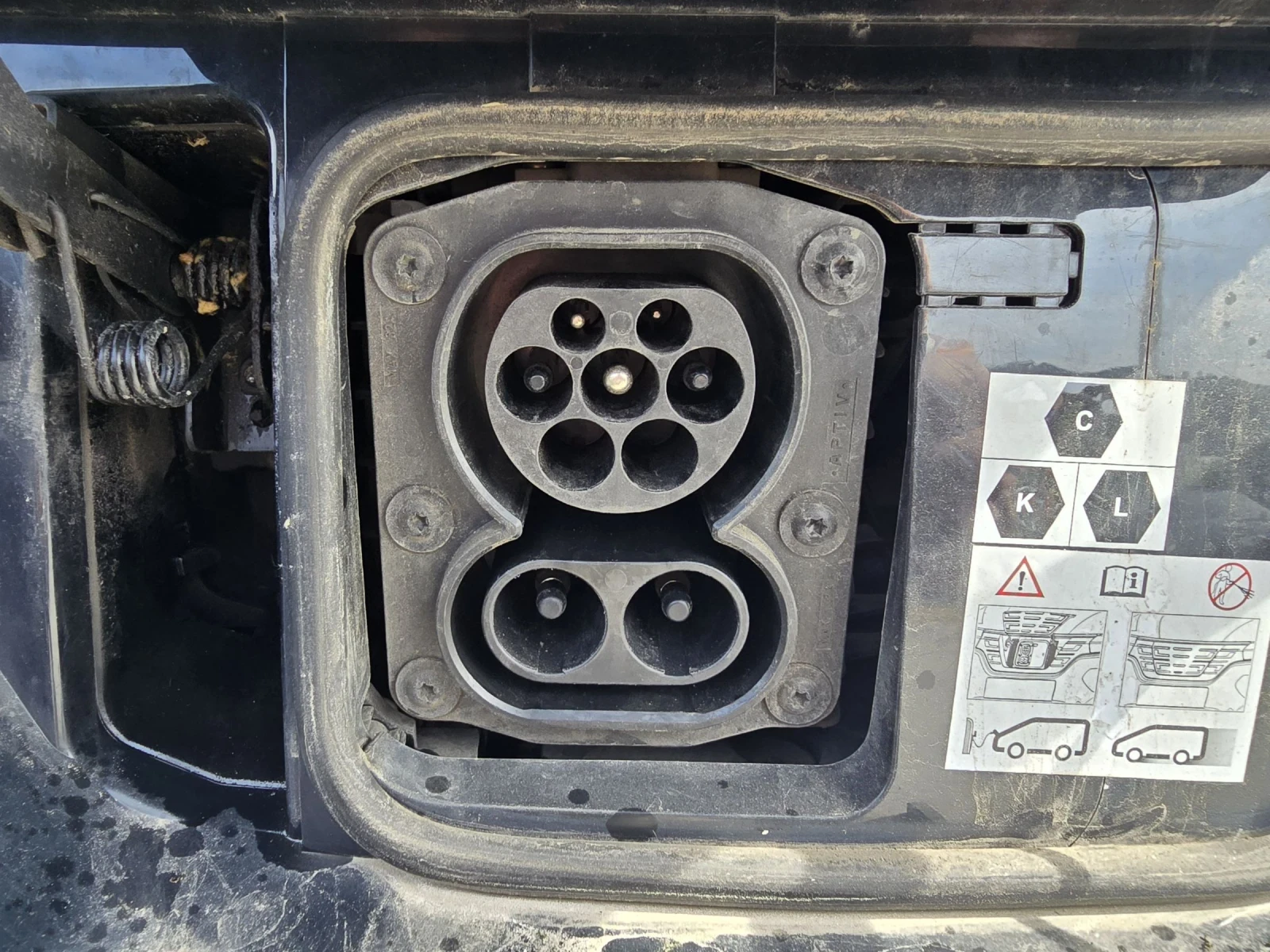 Dacia Spring Comfort Plus 45CCS Гаранция Лизинг, снимка 15 - Автомобили и джипове - 54607902