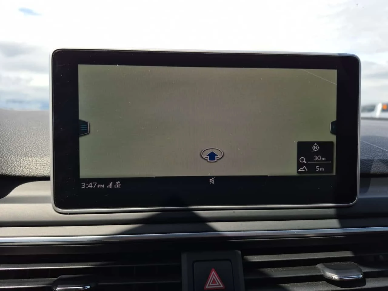 Audi S4 * PROGRESSIV * ДИСТРОНИК* ПАНОРАМА* 360КАМ* , снимка 13 - Автомобили и джипове - 54852685
