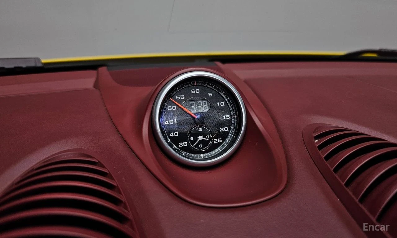 Porsche Boxster 718* S* 2.5* ПОДГРЕВ* НАВИГАЦИЯ* ОБДУХВАНЕ* , снимка 9 - Автомобили и джипове - 54856084
