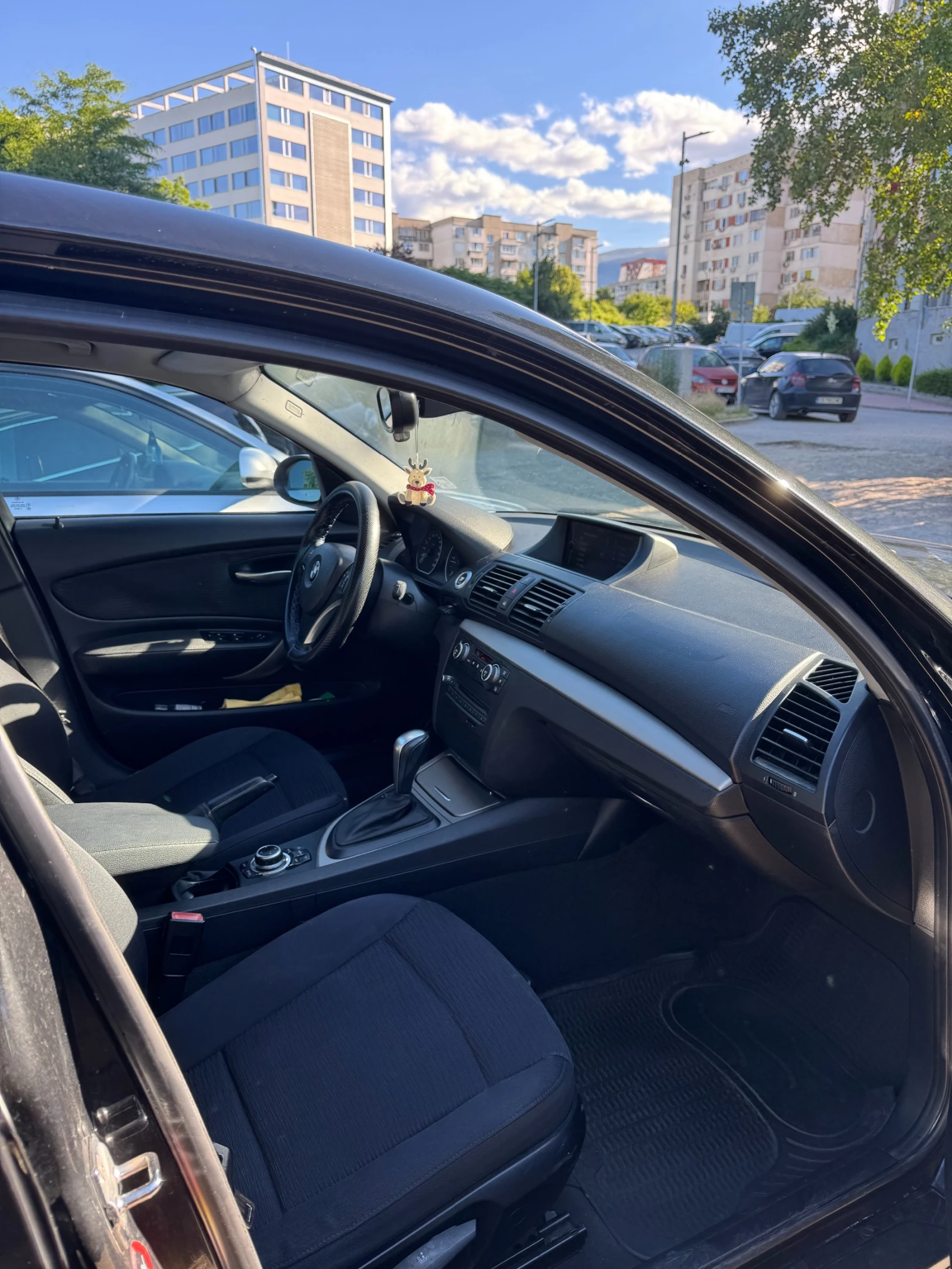 BMW 118, снимка 8 - Автомобили и джипове - 55024060
