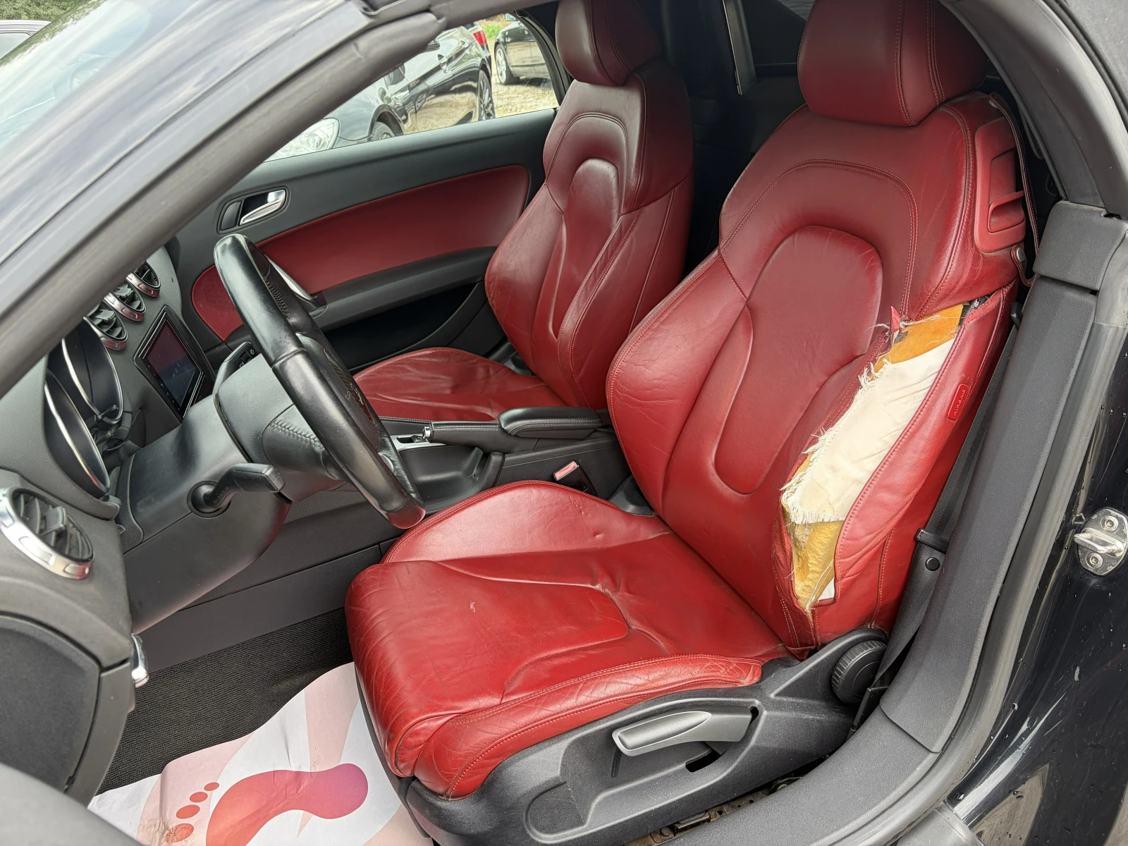 Audi Tt Roadster 2.0 TFSI * S-Line * Bose , снимка 11 - Автомобили и джипове - 55373752
