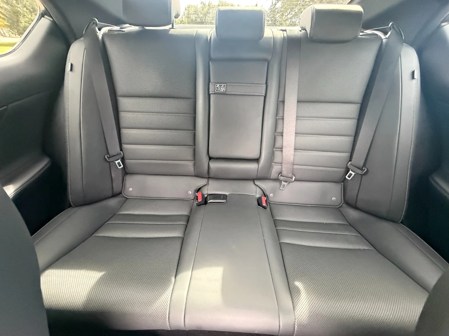 Lexus IS 350 F SPORT CARFAX, снимка 11 - Автомобили и джипове - 55806415