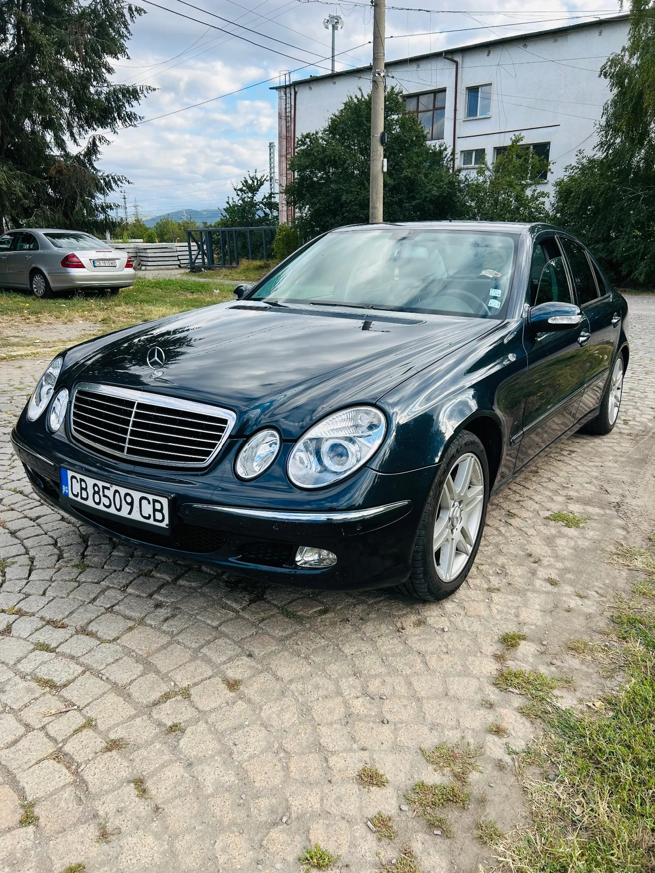Mercedes-Benz E 220 Топ състояние 