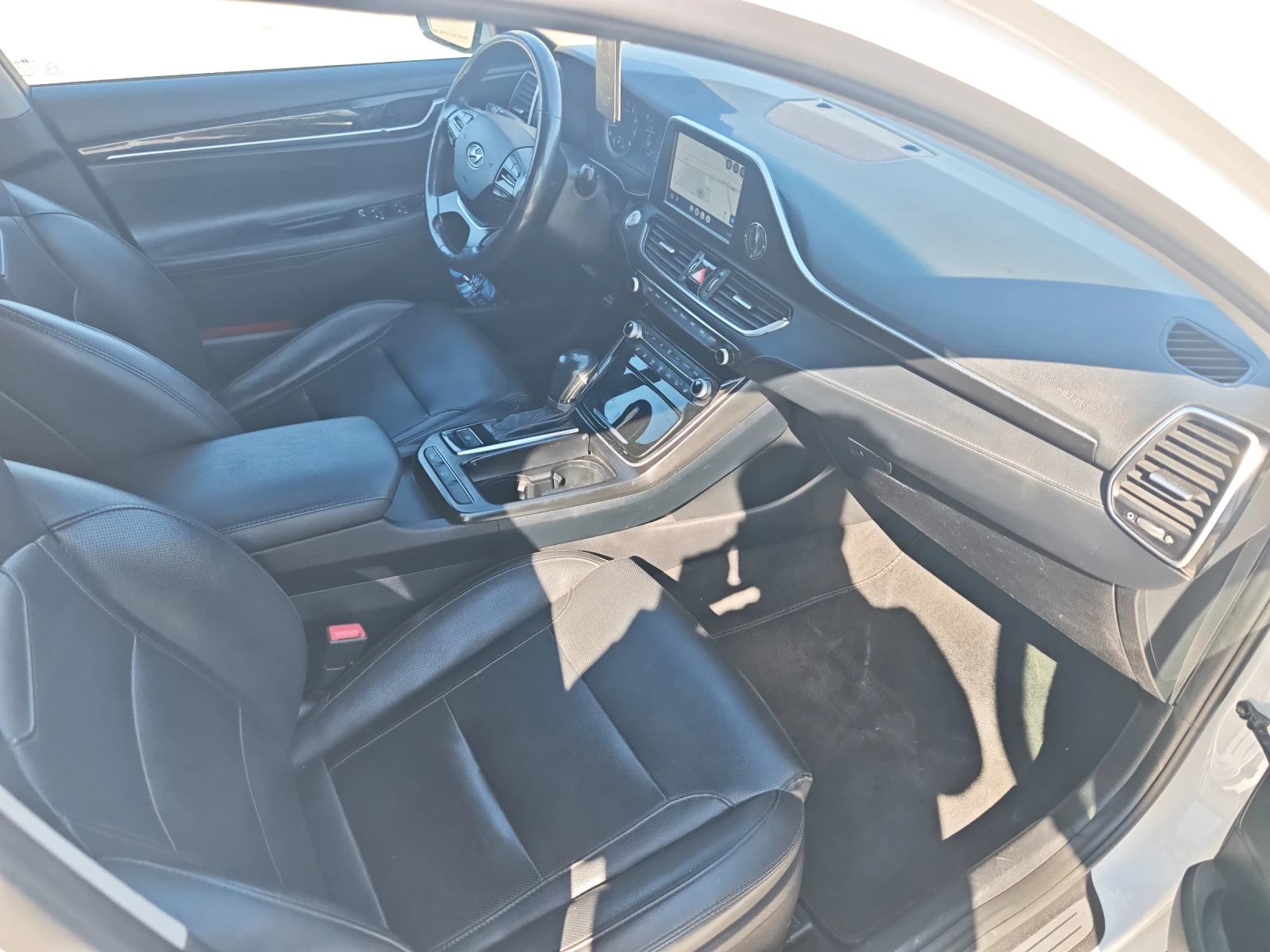 Hyundai Grandeur 3.0 LPG, снимка 11 - Автомобили и джипове - 56315022