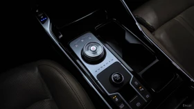 Kia Sorento 2.2D* PRESTIGE* DISTRONIC* ПОДГРЕВ* ОБДУХВАНЕ* , снимка 12