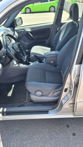 Toyota Rav4 | Mobile.bg � ����� ������ 7