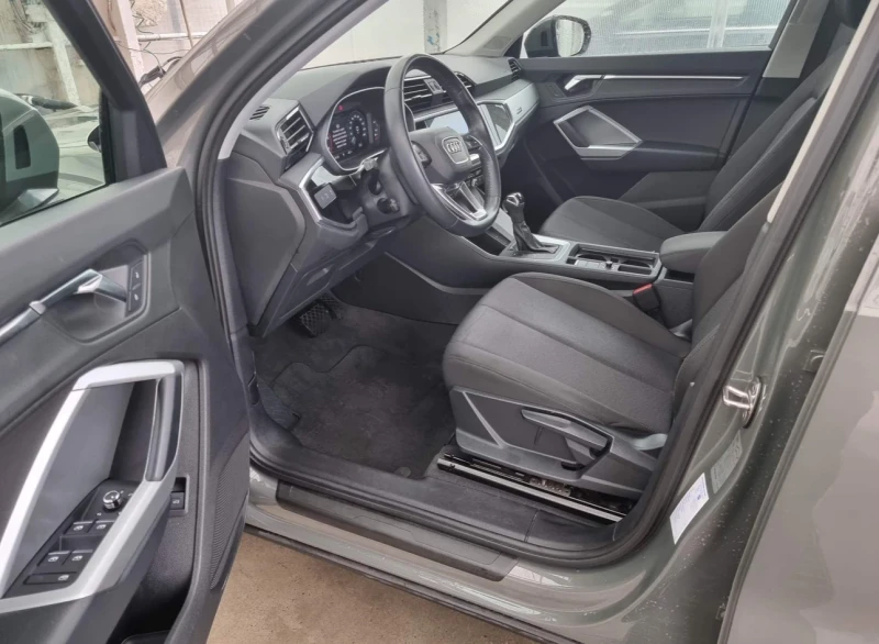 Audi Q3 35TDI, снимка 8 - Автомобили и джипове - 52633361