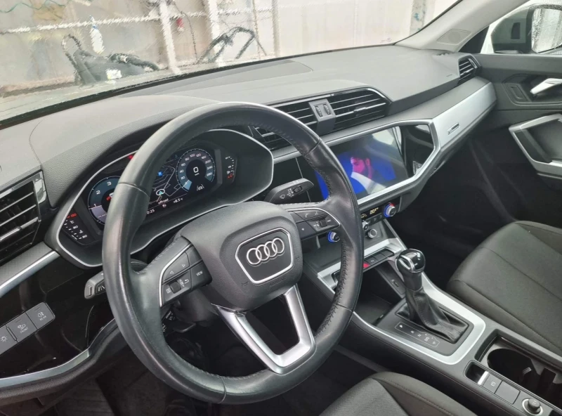 Audi Q3 35TDI, снимка 6 - Автомобили и джипове - 52633361