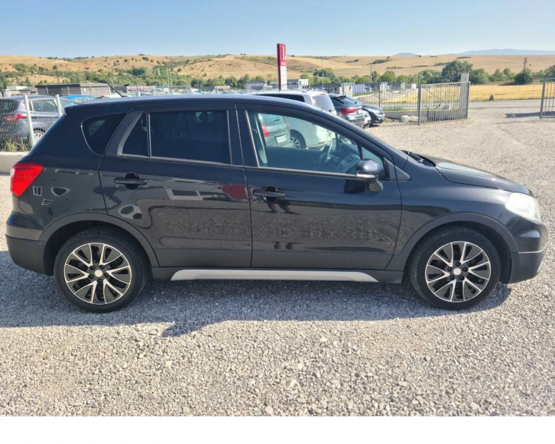 Suzuki SX4 S-Cross 1.6Di-D, 120к.с., 6скорости, Парктроник, Keyless!, снимка 7 - Автомобили и джипове - 51917382