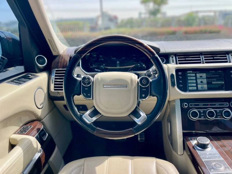 Land Rover Range rover V8 Supercharged   2013 / 189 000 км / ОЧАКВАН ВНОС, снимка 10 - Автомобили и джипове - 52310633