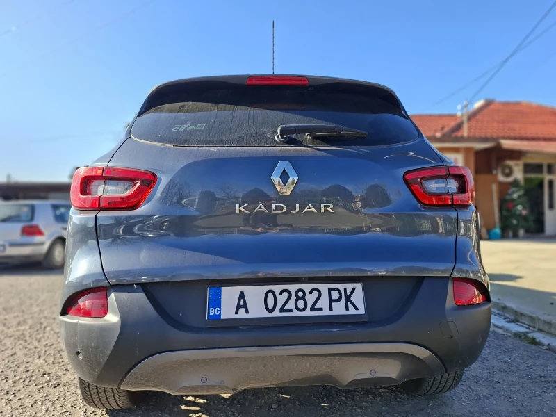Renault Kadjar, снимка 10 - Автомобили и джипове - 52929379