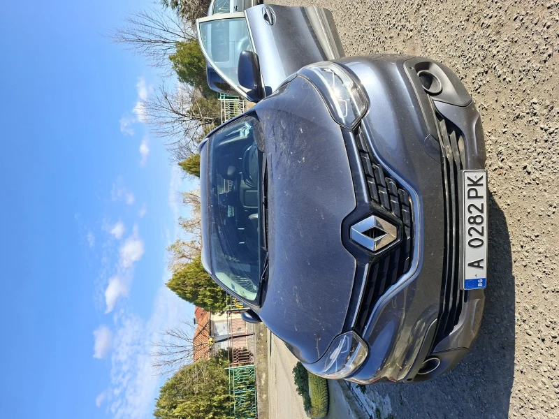 Renault Kadjar, снимка 2 - Автомобили и джипове - 52929379