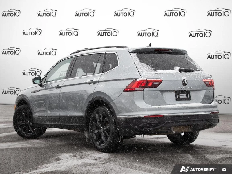 VW Tiguan Comfortline* HeadUp* AвтоКредит* (ЦЕНА ДО БГ), снимка 4 - Автомобили и джипове - 53448109