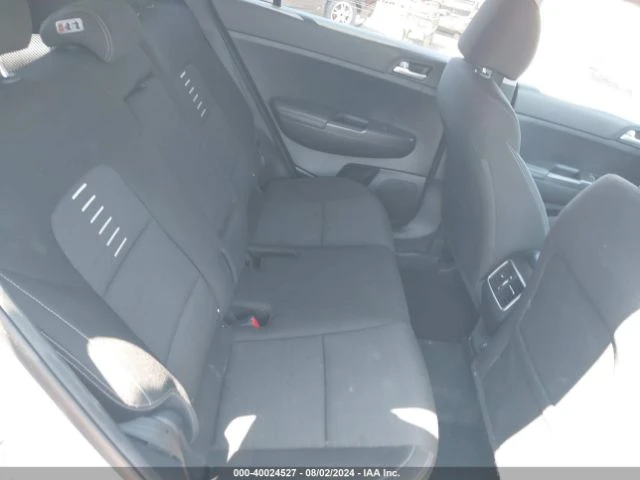 Kia Sportage 2.4 LX, снимка 8 - Автомобили и джипове - 47748116