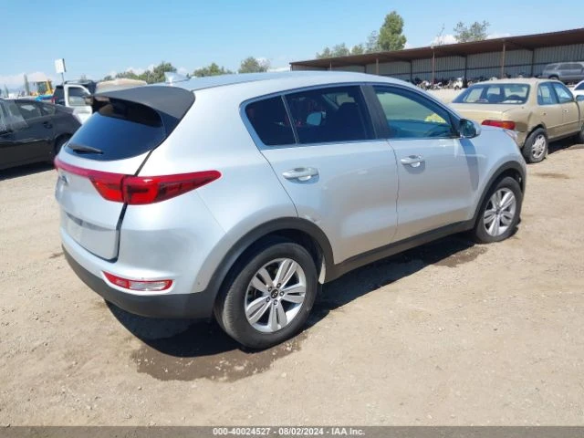 Kia Sportage 2.4 LX, снимка 4 - Автомобили и джипове - 47748116