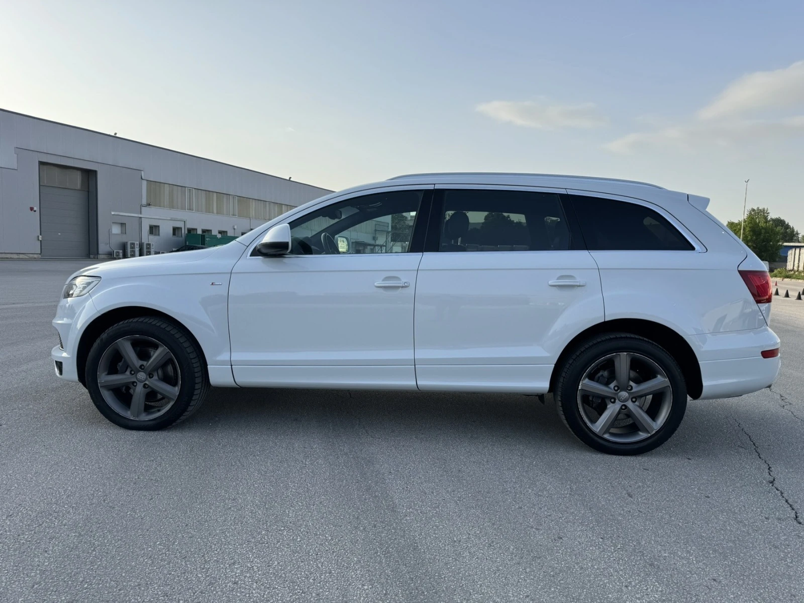 Audi Q7 150к.км.2015г.Sline - изображение 3